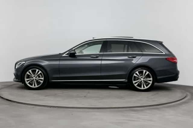 Mercedes-Benz C-Klasse (2015) thumbnail 2