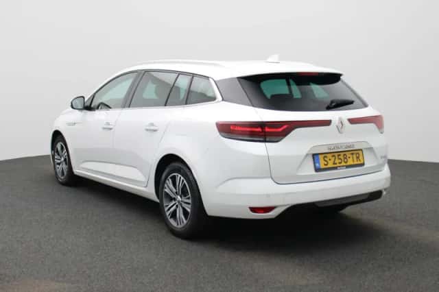 Renault Mégane (2022) thumbnail 2
