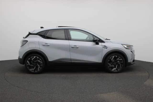 Renault Captur (2025) thumbnail 6