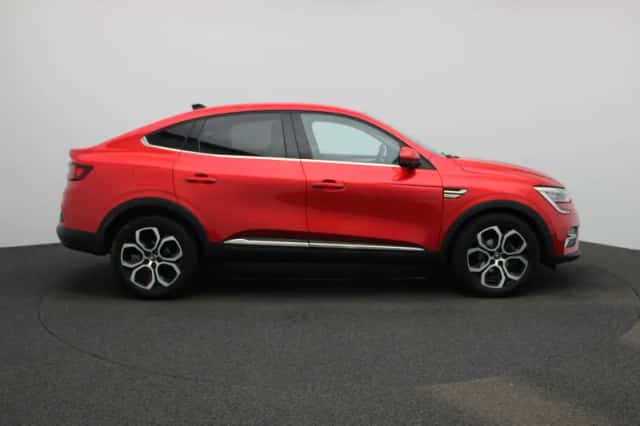 Renault Arkana (2022) thumbnail 6