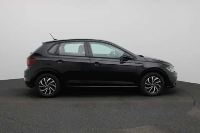 Volkswagen Polo (2022) thumbnail 6