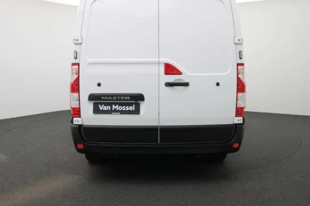 Renault Master (2023) thumbnail 5