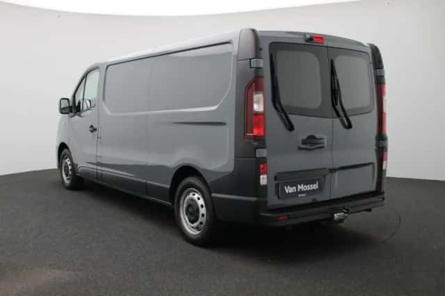 Renault Trafic (2021) thumbnail 2