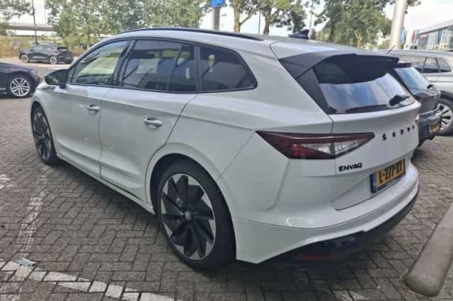 Škoda Enyaq (2021) thumbnail 6