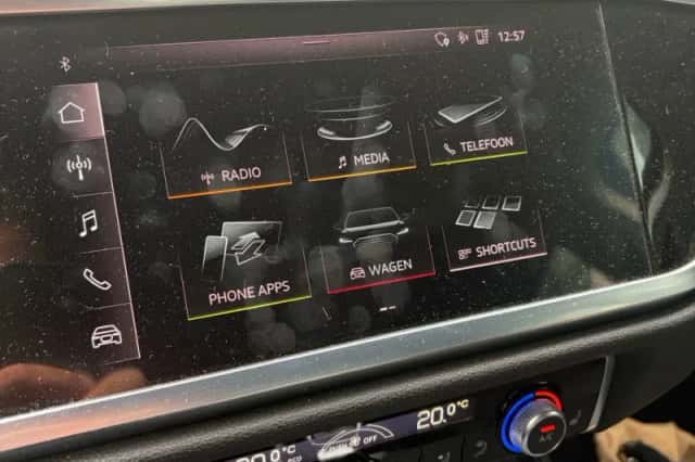 Audi Q3 (2020) thumbnail 3