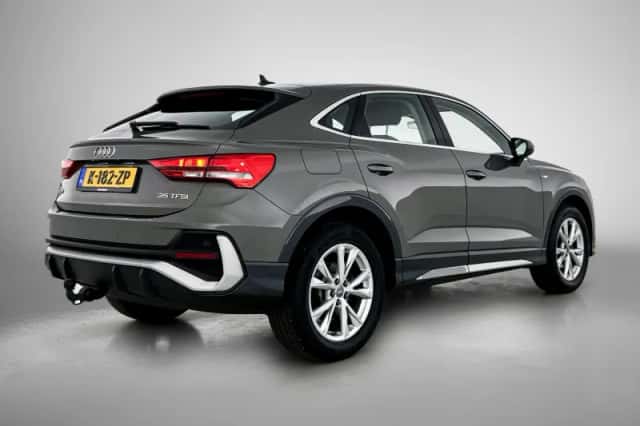 Audi Q3 Sportback (2020) thumbnail 4