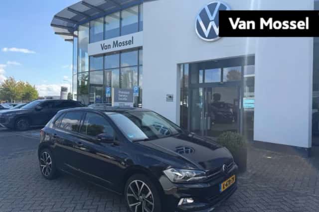 Volkswagen Polo (2021) thumbnail 1