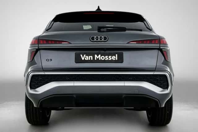 Audi Q3 (2026) thumbnail 3