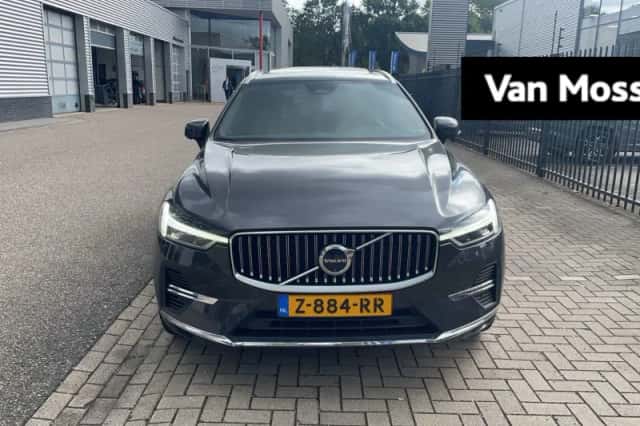 Volvo XC60 (2024) thumbnail 1