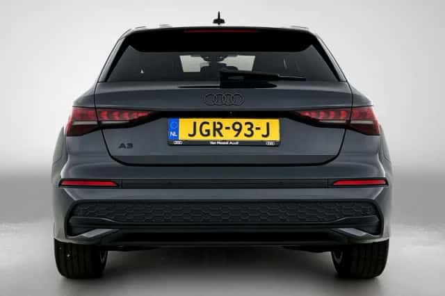 Audi A3 (2025) thumbnail 3