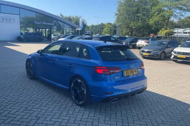 Audi RS 3 (2019) thumbnail 3