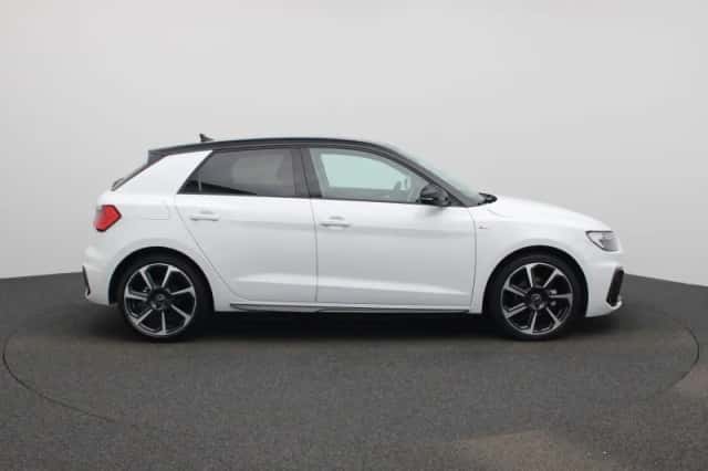 Audi A1 (2025) thumbnail 6