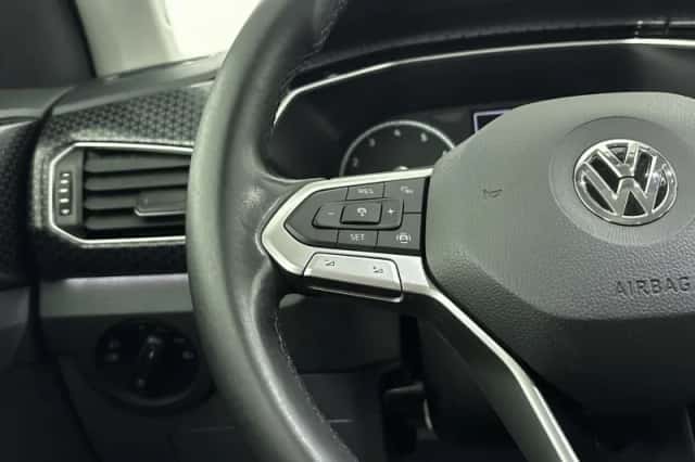 Volkswagen T-Cross (2020) thumbnail 6