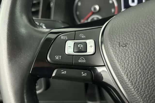 Volkswagen Polo (2019) thumbnail 6