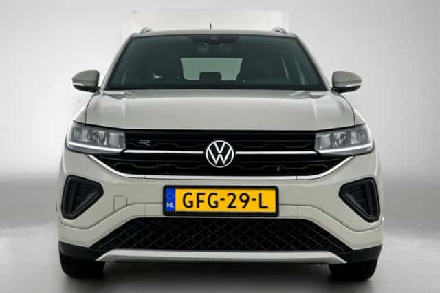 Volkswagen T-Cross (2024) thumbnail 5