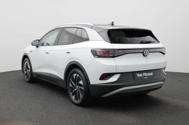 Volkswagen ID.4 (2023) thumbnail 2