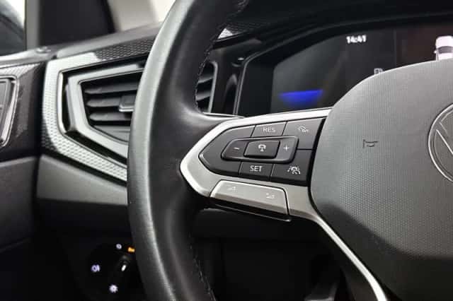 Volkswagen Polo (2022) thumbnail 6
