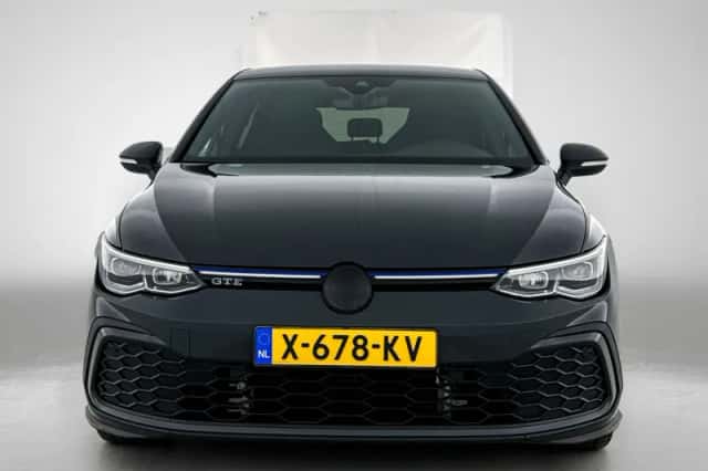 Volkswagen Golf (2021) thumbnail 5