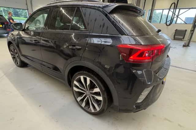 Volkswagen T-Roc (2022) thumbnail 4