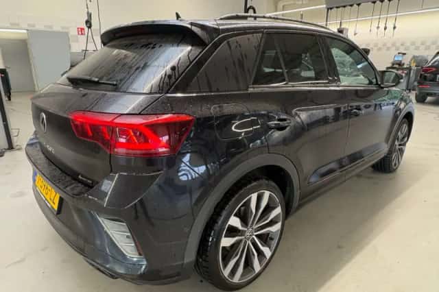 Volkswagen T-Roc (2022) thumbnail 6