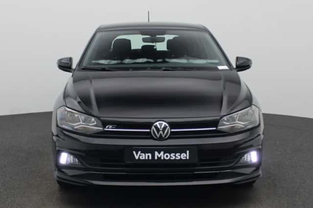 Volkswagen Polo (2021) thumbnail 3