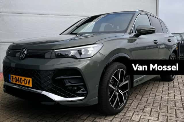 Volkswagen Tiguan (2024) thumbnail 1