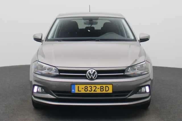 Volkswagen Polo (2021) thumbnail 3