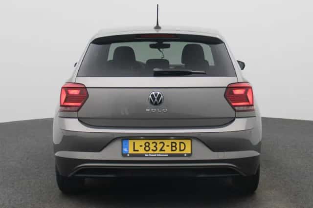 Volkswagen Polo (2021) thumbnail 5
