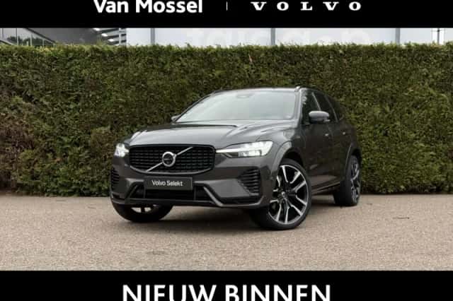 Volvo XC60 (2023) thumbnail 1