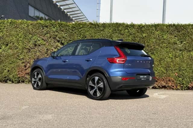 Volvo XC40 (2021) thumbnail 5