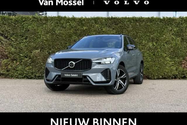 Volvo XC60 (2022) thumbnail 1