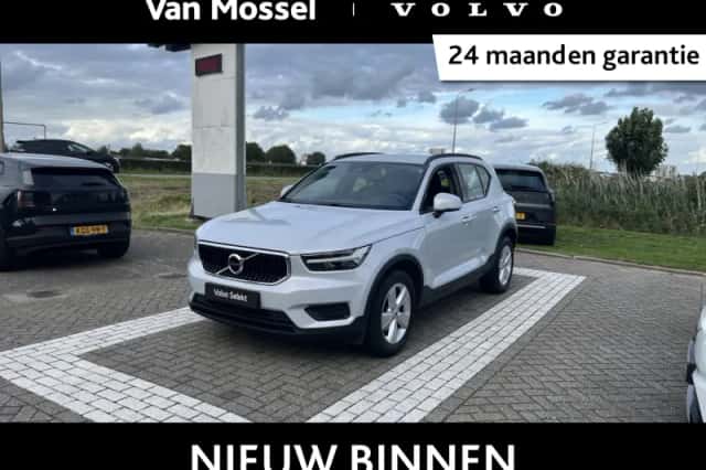 Volvo XC40 (2022) thumbnail 1