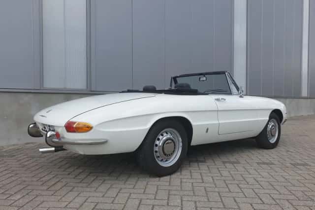 Alfa Romeo Spider (1969) thumbnail 5