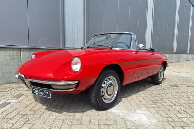 Alfa Romeo 1300 (1969) thumbnail 1