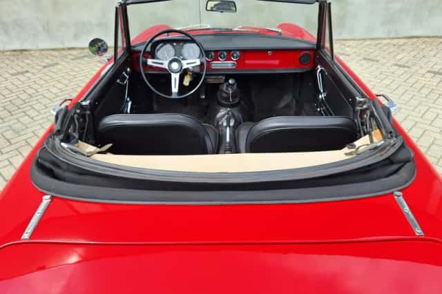 Alfa Romeo 1300 (1969) thumbnail 4