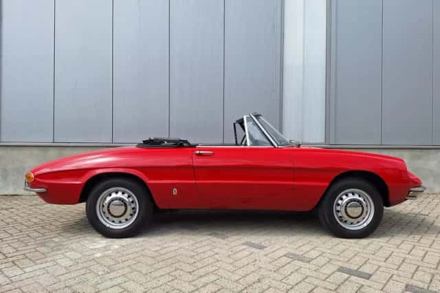 Alfa Romeo 1300 (1969) thumbnail 6