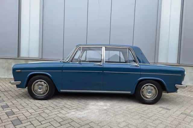 Lancia Fulvia (1972) thumbnail 2