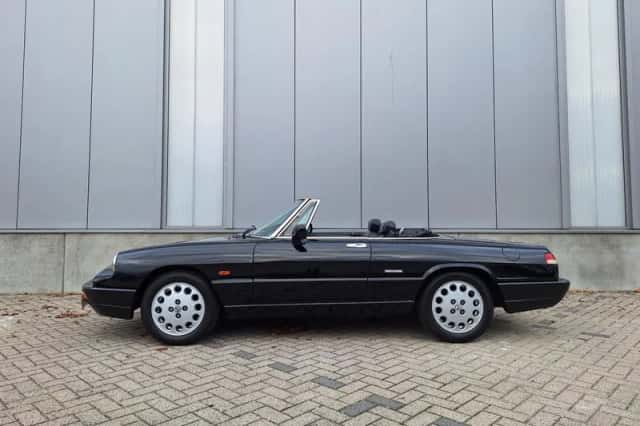 Alfa Romeo Spider (1992) thumbnail 2