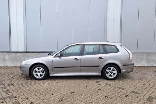 Saab 9-3 (2005) thumbnail 2