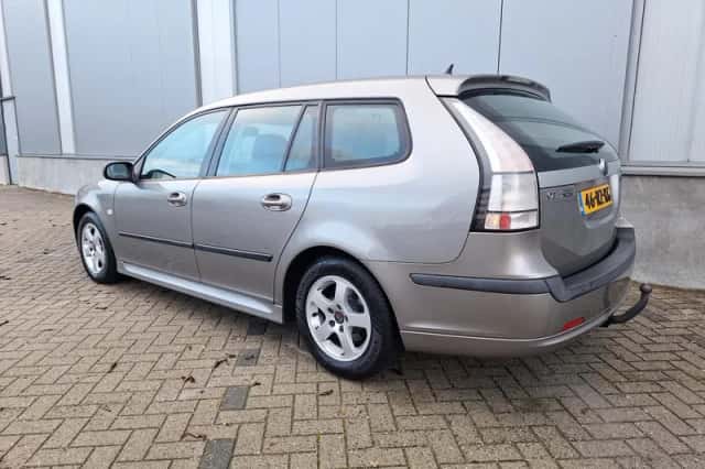 Saab 9-3 (2005) thumbnail 3
