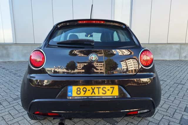 Alfa Romeo MiTo (2012) thumbnail 4