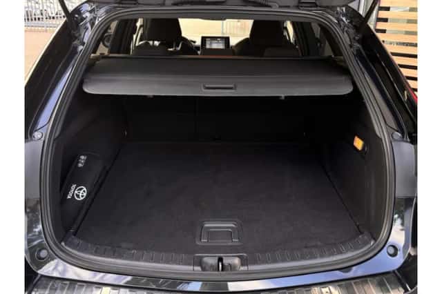 Toyota Corolla (2021) thumbnail 6