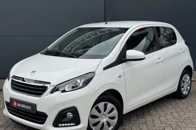 Peugeot 108 (2021) thumbnail 1