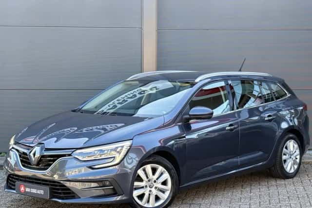 Renault Mégane E-Tech (2021) thumbnail 1