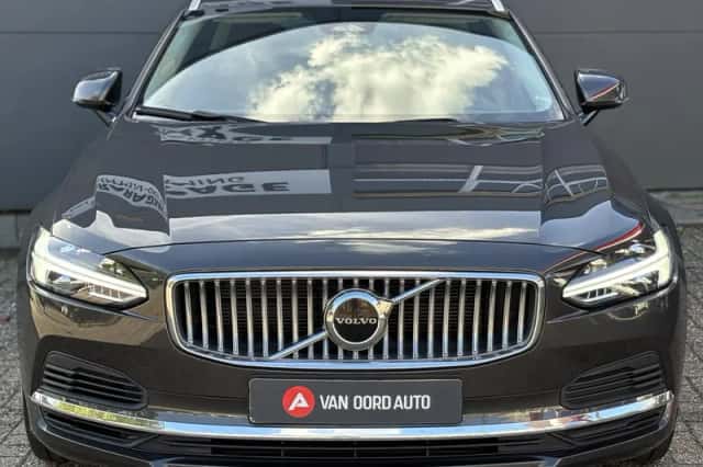 Volvo V90 (2023) thumbnail 6