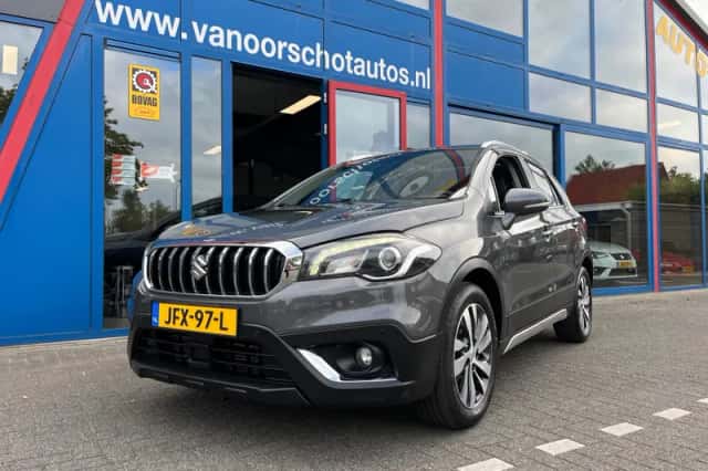 Suzuki SX4 S-Cross (2016) thumbnail 1