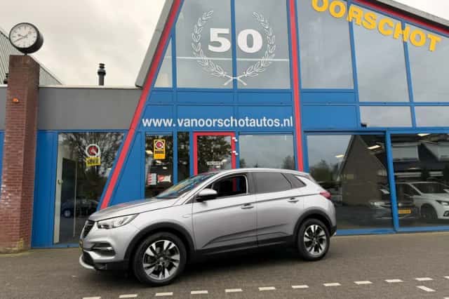 Opel Grandland (2020) thumbnail 2