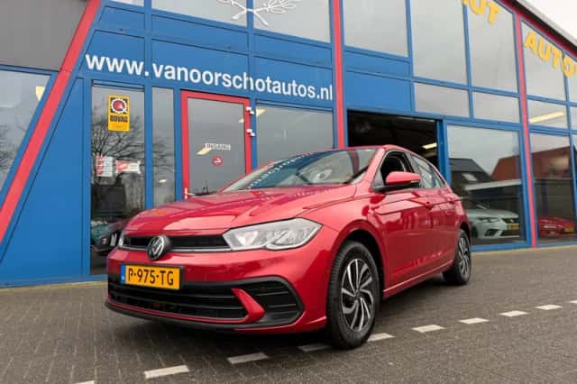 Volkswagen Polo (2022) thumbnail 1