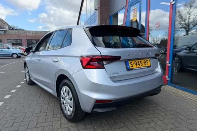Škoda Fabia (2023) thumbnail 4