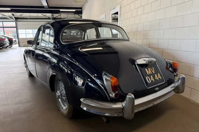 Jaguar MK II (1963) thumbnail 3